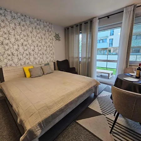 Uzdrowisko Apartment *